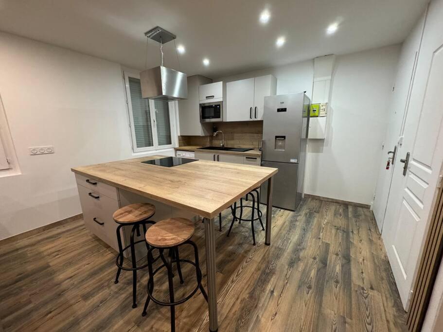 Appartement Cosy Roussillon  Luaran gambar